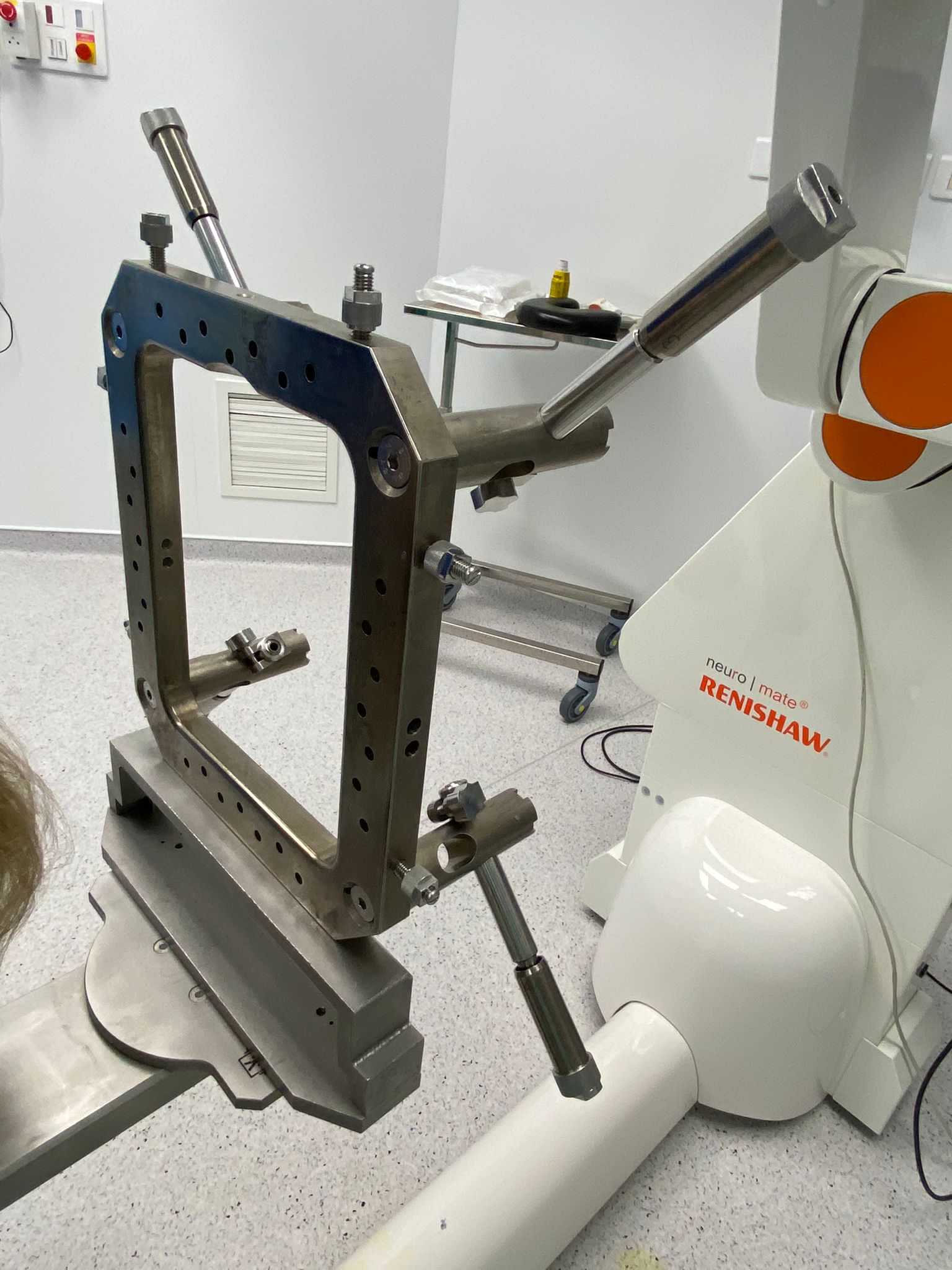 Une image contenant machine, appareil de gymnastique, Équipement médical, intérieur
Le contenu généré par l’IA peut être incorrect.